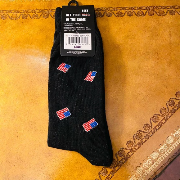 Dinosaur T-Rex Amerisaurus Paleontology American Flag Black Unisex Socks NEW - Picture 2 of 2